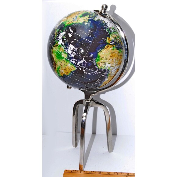 World Globe With Russia and Mongolia On Base Total Height About 17" - Picture 2 of 6